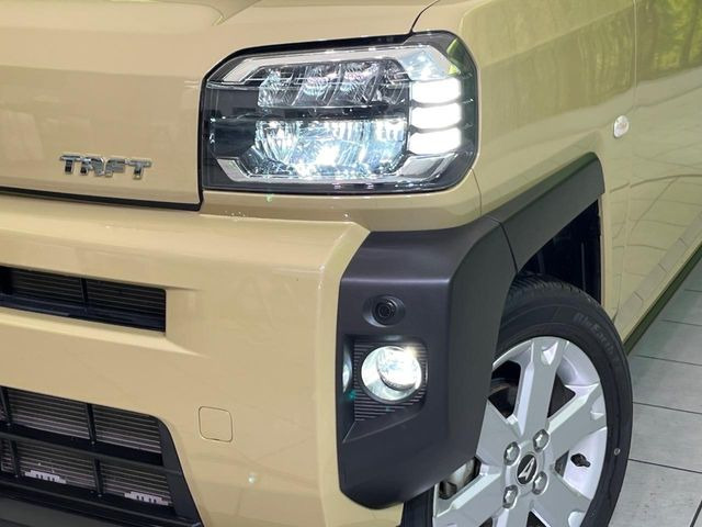 �yLED�w�b�h���C�g�z���V����ԑ��s�����ǍD�Ȏ��E���m�ۂ����S���ĉ^�]�ł��鍂�P�xLED�w�b�h���C�g�𑕔�!�_�����x�������A����d�͂��}�����Ă��܂��B