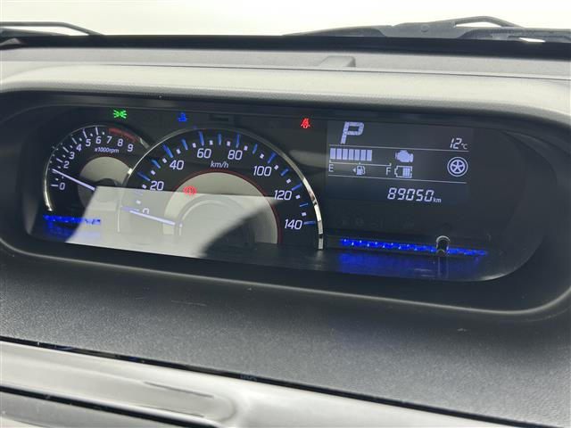 ワゴンRスティングレーハイブリッド(HYBRID) X