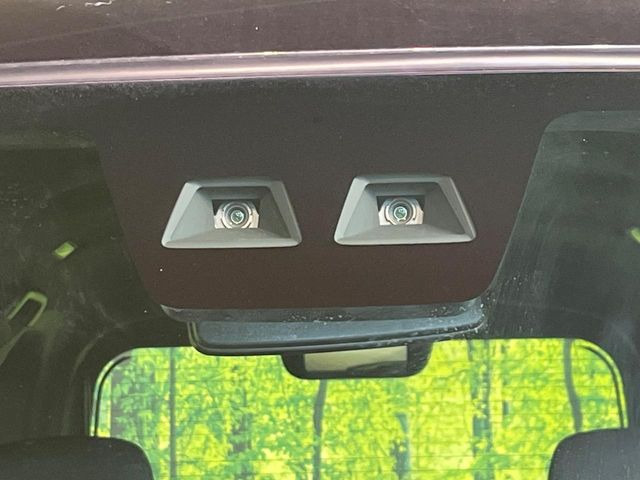 �y�X�}�[�g�A�V�X�g�z���s���ɑO���̎ԗ�����F�����A�Փ˂������Ȏ��͌x��ƃu���[�L�ŏՓˉ���Ɣ�Q�y�����A�V�X�g�B�����S�Ƀh���C�u�����y���݂��������܂��B