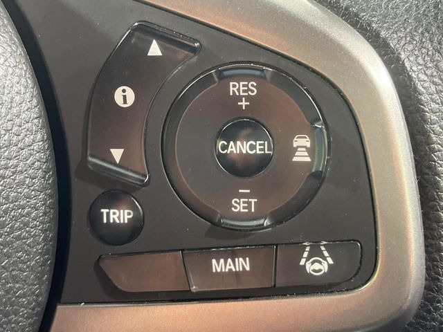 �y�A�_�v�e�B�u�N���[�Y�R���g���[���z�������H�ł̒��������s���y��!!�����ő��x��ۂN���[�Y�R���g���[�����A�Փˌy���V�X�e���ƘA�g���A�O���̎ԗ������m���ĎԊԂ�ۂ悤�ɑ��x���߂��Ă���܂�!!