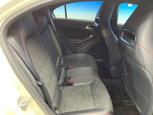 ���㕔���Ȃ��C�ɂȂ�悤�ȃL�Y�E�����ւ��蓙�A�傫�ȃ_���[�W�͂Ȃ��A�ǍD�ȏ�Ԃł��B