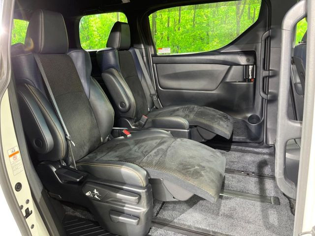 ���ڒ����̓E�H�[�N�X���[�ƂȂ��Ă���܂��B���ڂƎO��ڂ̈ړ�����~�肪�Ƃ��Ă��y�ɂȂ�̂ŁA���~��̍ۂ��X�g���X�������邱�Ƃ͂���܂����