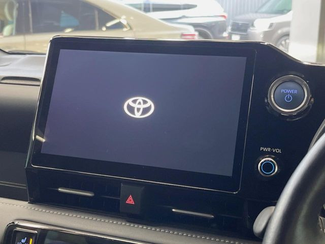 ノア1.8 ハイブリッド S-Z