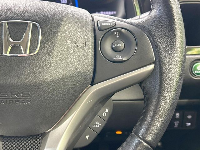 �y�N���[�Y�R���g���[���z�������H�����N���N���s�B�A�N�Z���𗣂��Ă���葬�x�ő��s���ł��A�������^�]���̕��S���y��!�����E�������ȒP�ȃX�C�b�`����Œ����ł��܂��B