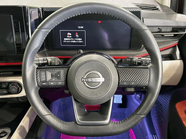 �y�����v�����X�e�A�����O�z�㎿�Ȋv���g�p���邱�ƂŁA��ɂ����������݂ƂĂ��^�]���₷���n���h���ł���