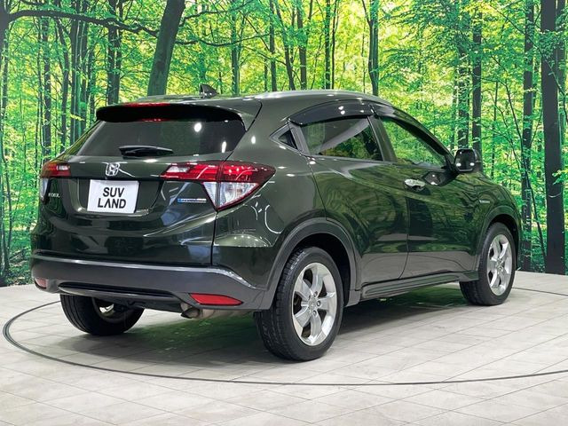 ☆全国のネクステージからお取り寄せが可能※!遠方の店舗に展示してあるクルマが気になる場合も、最寄りの店舗でご覧いただくことが可能です!是非私たちに要望をお聞かせください!※別途費用