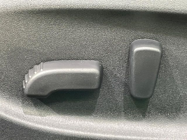 �y�p���[�V�[�g�z�X�C�b�`��ŊȒP�ɃV�[�g�̔��������\!�d��������͂�����܂���!���K�ȃV�[�g�|�W�V�����ɃZ�b�g���āA���K�ȃh���C�u�����y���݂��������B