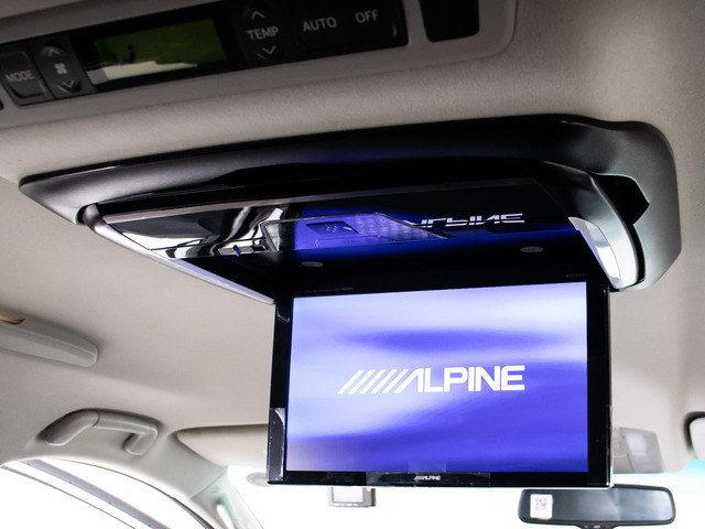 ★フリップダウンモニター★後席の方もDVD等をお楽しみいただけます!