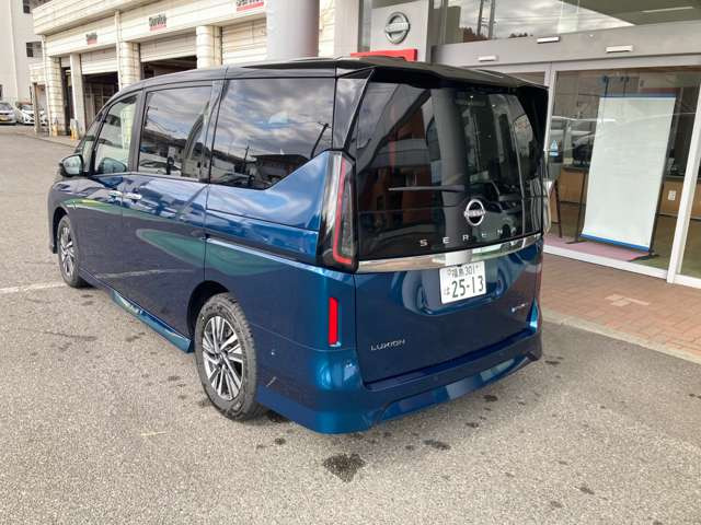 セレナ1.4 e-POWER ルキシオン