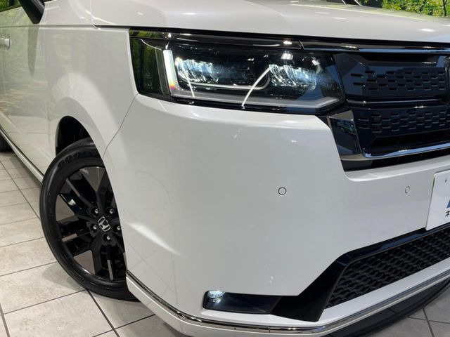 �yLED�w�b�h���C�g�z���V����ԑ��s�����ǍD�Ȏ��E���m�ۂ����S���ĉ^�]�ł��鍂�P�xLED�w�b�h���C�g�𑕔�!�_�����x�������A����d�͂��}�����Ă��܂��B