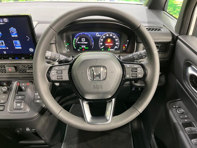 �y�X�e�A�����O�X�C�b�`�z�^�]���A�O������ڐ������炷���ƂȂ��A�I�[�f�B�I���̑��삪�\�ȕ֗��@�\!���S&���K�ȃh���C�u�����o���Ă���܂���