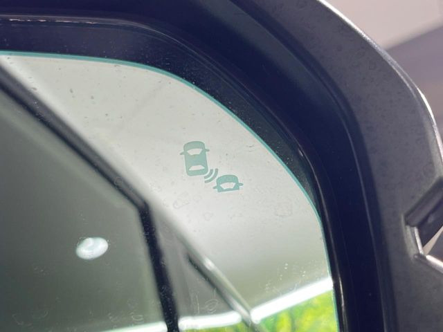 �y�u���C���h�X�|�b�g�C���t�H���[�V�����z���s���A�h�A�~���[�̎��p�ɂȂ�₷���ӏ��Ɍ㑱�Ԃ��ڋ߂���ƃT�C�h�~���[�t�߂Ɍx����\���A�h���C�o�[�ɒ��ӊ��N�����Ă���܂��B