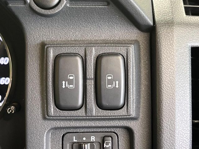 �y�����p���[�X���C�h�h�A�z�X�}�[�g�L�[��^�]�Ȃ̃X�C�b�`�Ō�ȗ����X���C�h�h�A�̊J���\���d��������͂����ăh�A���J����K�v�������A�����Ȃ��q�l�ł��ȒP�ɊJ���߂ł����K�ł���