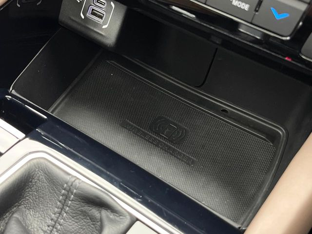 ���u�������[�d:�Ή��X�}�[�g�t�H����u�������Ń��C�����X�ł̏[�d���\�ł�!