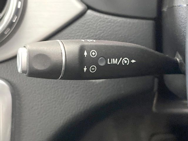 ���I�[�g�N���[�Y�R���g���[��:�������H�⎩���Ԑ�p���H���ɂāA�葬���q���\�ƂȂ�֗��ȋ@�\�ł��B�������ړ��̍ۂł����ɂ����֗��ɂ��g�����������܂���