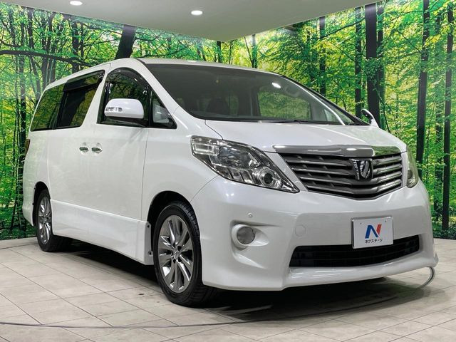 高透明度のガラス皮膜で撥水はもちろん、上質なツヤ・光沢を実現。紫外線や酸性雨から大切な愛車を保護し、色あせ・劣化を防止。「弾スプラッシュコート」、「弾プリミッサコート」からお選びいただけます。