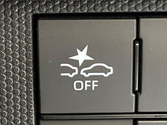 �y�X�}�[�g�A�V�X�g�z���s���ɑO���̎ԗ�����F�����A�Փ˂������Ȏ��͌x��ƃu���[�L�ŏՓˉ���Ɣ�Q�y�����A�V�X�g�B�����S�Ƀh���C�u�����y���݂��������܂��B