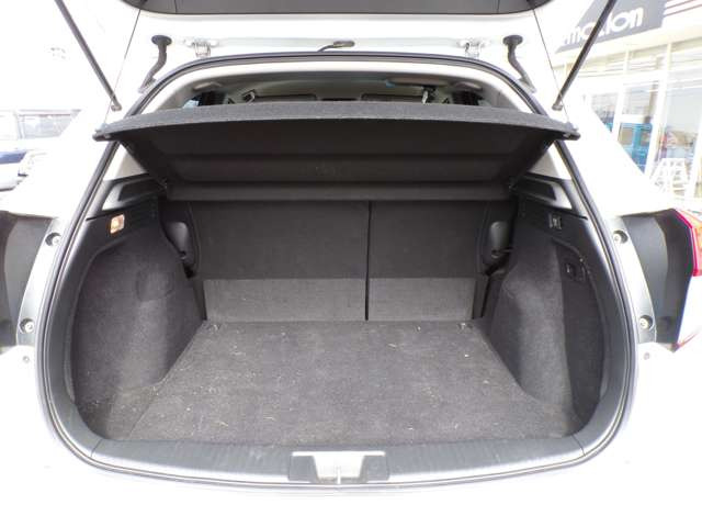 ★未使用車・ディーゼル・軽トラック・キャンピングカー・ドリフト車・福祉車両・車イス・冷凍車・LPG・移動販売車・リムジン・旧車・バス・キッチンカー・商用車ハイルーフ・電気自動車の販売歴もございます