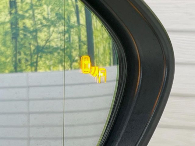 �y�u���C���h�X�|�b�g���j�^�[�z���s���A�h�A�~���[�̎��p�ɂȂ�₷���ӏ��Ɍ㑱�Ԃ��ڋ߂���ƃT�C�h�~���[�̃����Y�Ɍx����\��!�h���C�o�[�ɒ��ӊ��N�����Ă���܂��B