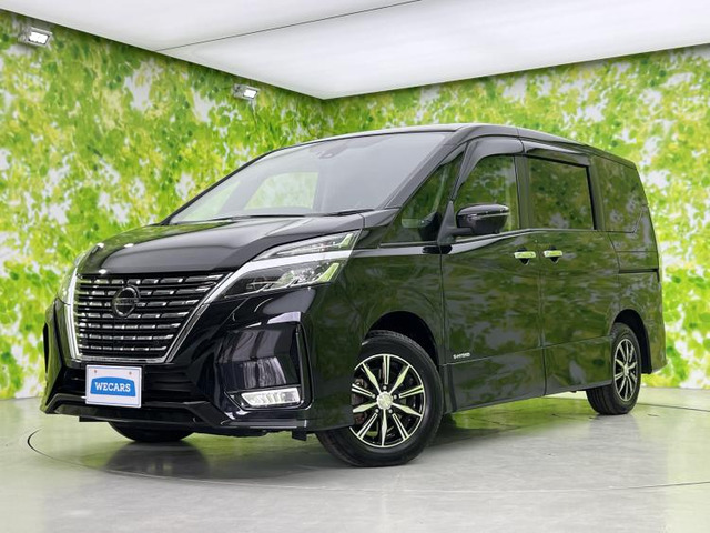 セレナ2.0 ハイウェイスターV 4WD