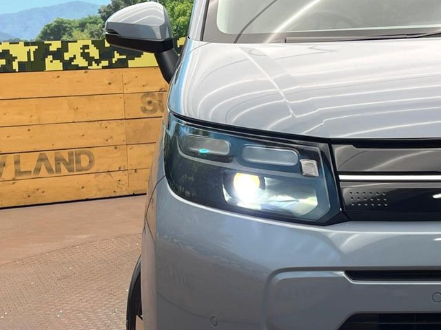 �yLED�w�b�h���C�g�z���V����ԑ��s�����ǍD�Ȏ��E���m�ۂ����S���ĉ^�]�ł��鍂�P�xLED�w�b�h���C�g�𑕔�!�_�����x�������A����d�͂��}�����Ă��܂��B