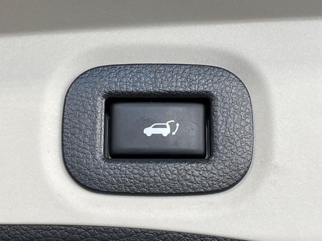 �y�p���[�o�b�N�h�A�z�X�}�[�g�L�[��^�]�Ȃ̃{�^�������������Ń��A�Q�[�g�������ŊJ���܂�!�ו��������Ă��鎞��A�����ʒu�ɂ���o�b�N�h�A��߂�ۂɕ֗��ȋ@�\�ł���