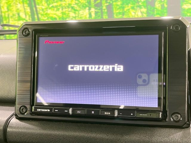 【ナビゲーション】目的地までしっかり案内してくれる使いやすいナビ。Bluetooth接続すればお持ちのスマホやMP3プレイヤーの音楽を再生可能!毎日の運転がさらに楽しくなります!!