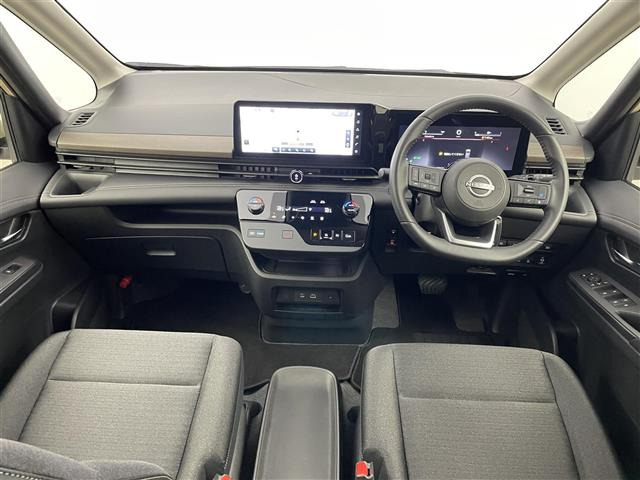 セレナ1.4 e-POWER ハイウェイスターV