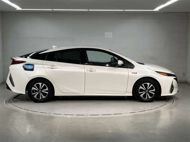 プリウスPHV1.8 S ナビパッケージ