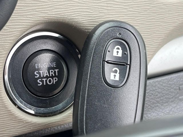 �y�L�[���X�X�^�[�g�V�X�e���z�J�o����|�P�b�g�ɓ��ꂽ�܂܂ł��h�A�̎{���E�������\�ȃX�}�[�g�L�[�𑕔��B�G���W���̃I���E�I�t�����J�M�����o���K�v����������Ƃ��Ă��֗��ł���