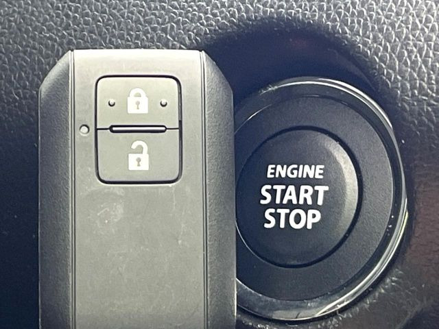 �y�L�[���X�X�^�[�g�V�X�e���z�J�o����|�P�b�g�ɓ��ꂽ�܂܂ł��h�A�̎{���E�������\�ȃX�}�[�g�L�[�𑕔��B�G���W���̃I���E�I�t�����J�M�����o���K�v����������Ƃ��Ă��֗��ł���