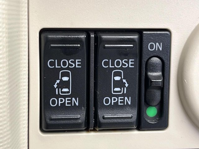 ムーヴキャンバスX メイクアップ リミテッド SAIII