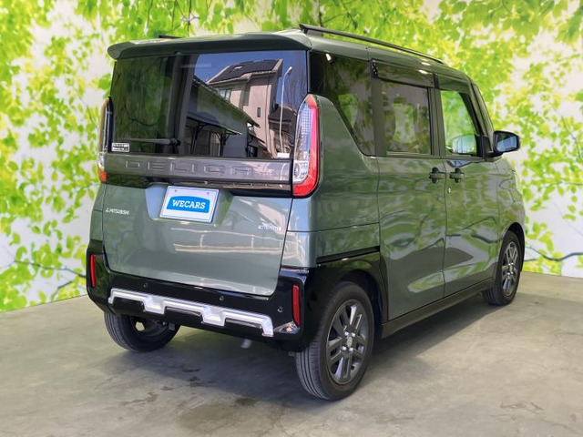 デリカミニT プレミアム 4WD