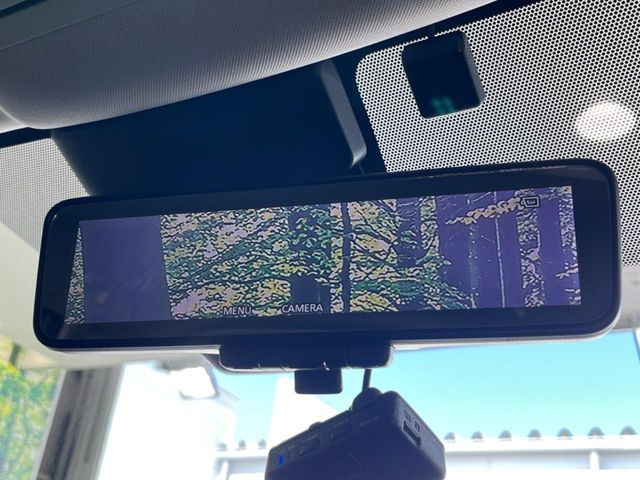 �y�C���e���W�F���g���[���~���[�z��Ȃ̑傫�ȉו��⓯��҂Ō�����m�F���Â炢���ł����S!�J�������B�e�����ԗ�����̉f�������[���~���[���ɕ\���B�N���A�Ȏ��E�ŏ󋵂̊m�F���\�ł�!