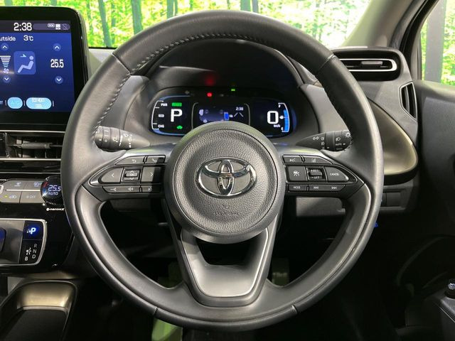 �y�����v�����X�e�A�����O�z�㎿�Ȋv���g�p���邱�ƂŁA��ɂ����������݂ƂĂ��^�]���₷���n���h���ł���