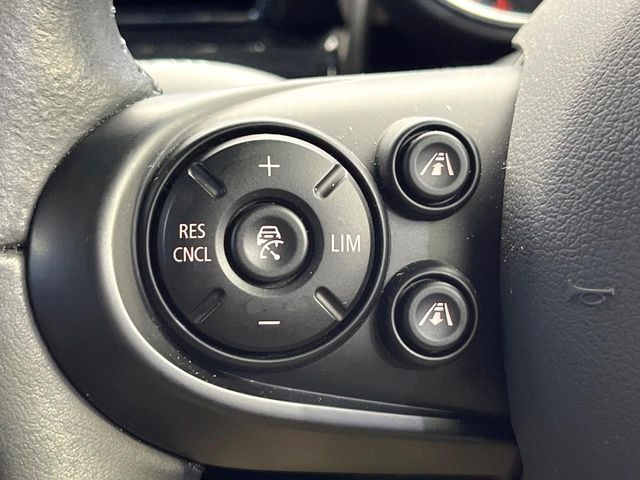 ���A�_�v�e�B�u�N���[�Y�R���g���[��:�O�̎ԂƂ̎Ԋԋ��������ɂƂ�A��葬�x�Ŏ������s���Ă���鎟����̃N���[�Y�R���g���[��!��ɍ������H�⎩���Ԑ�p���H�Ŏg�p����֗��ȋ@�\�ł�!