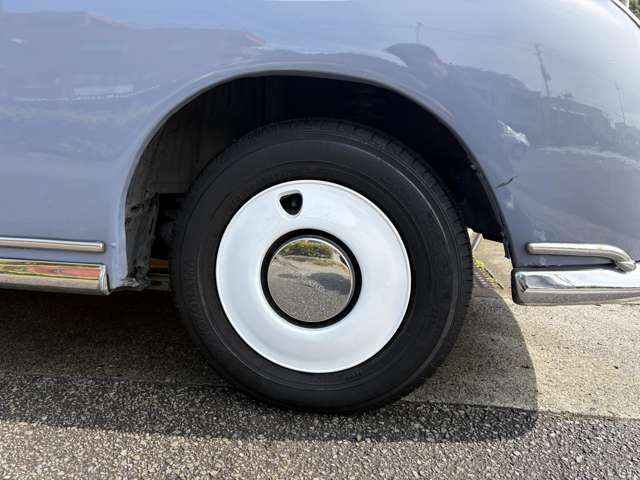 純正12インチホイール(前後YOKOHAMAタイヤ165/70R12)