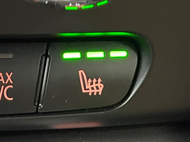 ���t�����g�V�[�g�q�[�e�B���O:�^�]�ȁE����ȋ��ɎO�i�K�Œ��߂��\�ȃV�[�g�q�[�^�[�𑕔����Ă���܂��B�G�߂��킸���K�ɂ��g�p���������܂��B