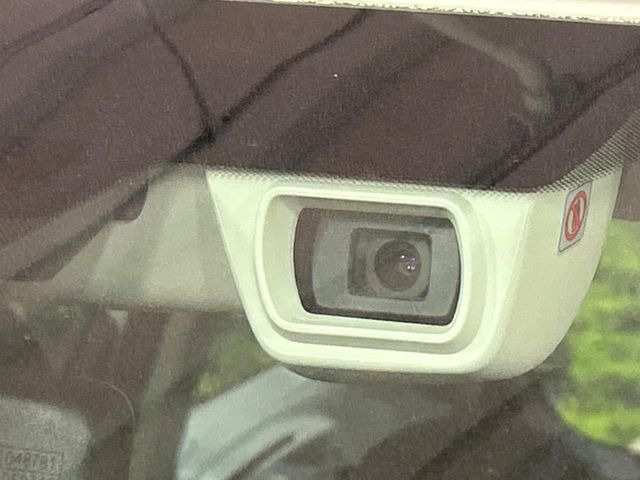 �y�A�C�T�C�gVer3�z�O���̎ԗ��������m���A�Փ˂������Ȏ��͌x��Œ��ӂ𑣂��A�u���[�L�𓥂ޗ͂��T�|�[�g�B�u���[�L�𓥂߂Ȃ������ꍇ�͏Փ˔�Q�y���u���[�L���쓮�A�Փˉ�����T�|�[�g���܂��B