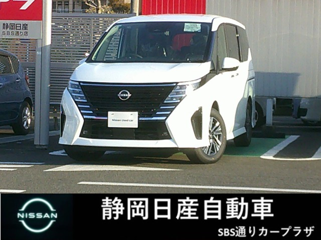 セレナ1.4 e-POWER ハイウェイスター V