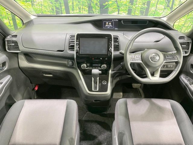 セレナ2.0 ハイウェイスター Vセレクション