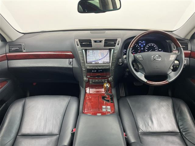 LS600h バージョンS 4WD