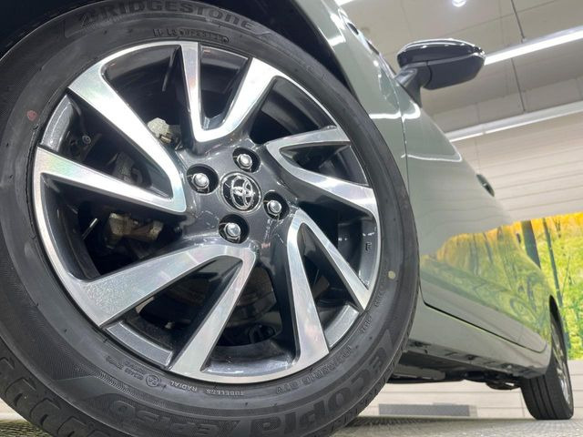 �y�����A���~�z�C�[���z�O�ςɃ}�b�`���������A���~�z�C�[���𑕒����Ă���܂��B�e��ЊO�A���~�z�C�[����A�X�^�b�h���X�^�C�����戵�����Ă���܂��B���񂲑��k����������