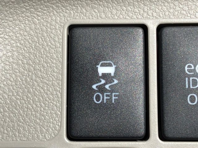 �y������h�~���u�z�ԗ��̉���������m����ƁA�����I�Ɏԗ��̐i�s������ۂ悤�Ɏԗ��𐧌䂵�܂��B�J�̓��ȂǊ���₷���H�ʏ󋵂ł����S�ȉ^�]���\�ł��B