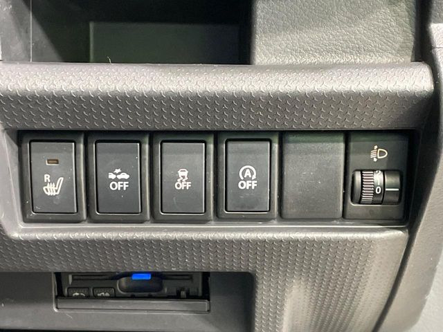 �y�X�Y�L �Z�[�t�e�B�T�|�[�g�z���s���ɑO���̎ԗ�����F�����A�Փ˂������Ȏ��͌x��ƃu���[�L�ŏՓˉ���Ɣ�Q�y�����A�V�X�g�B�����S�Ƀh���C�u�����y���݂��������܂��B