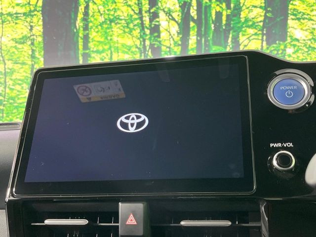 ヴォクシー1.8 ハイブリッド S-Z