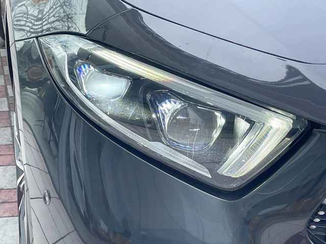 ��LED�w�b�h���C�g:��ԑ��s�����ǍD�Ȏ��E���m�ۂ����S���ĉ^�]�ł��鍂�P�xLED�w�b�h���C�g�𑕔�!�_�����x�������A����d�͂��}�����Ă��܂��B