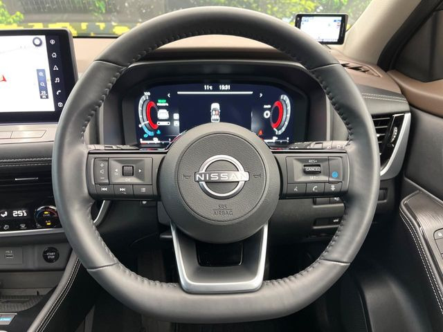 �y�����v�����X�e�A�����O�z�㎿�Ȋv���g�p���邱�ƂŁA��ɂ����������݂ƂĂ��^�]���₷���n���h���ł���