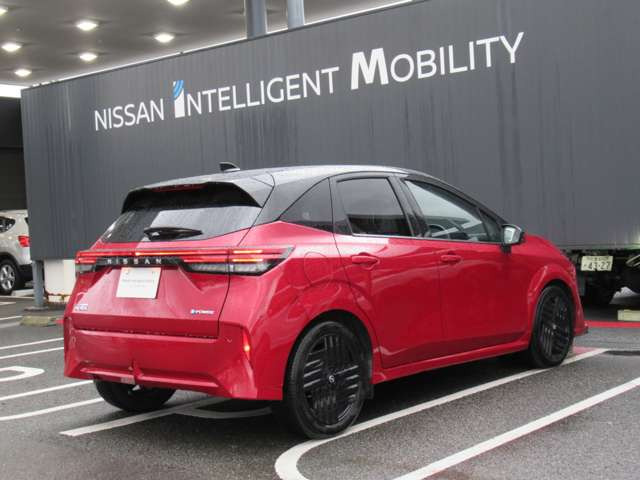 ノートオーラ1.2 G 90周年記念車