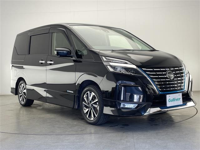 セレナ1.2 e-POWER ハイウェイスターV